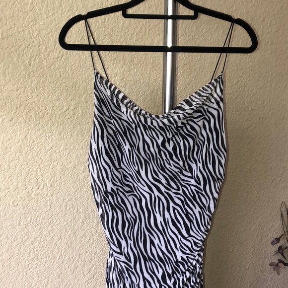 Wild Fable Zebra Print Fitted Dress nwt - Picture 7 of 16